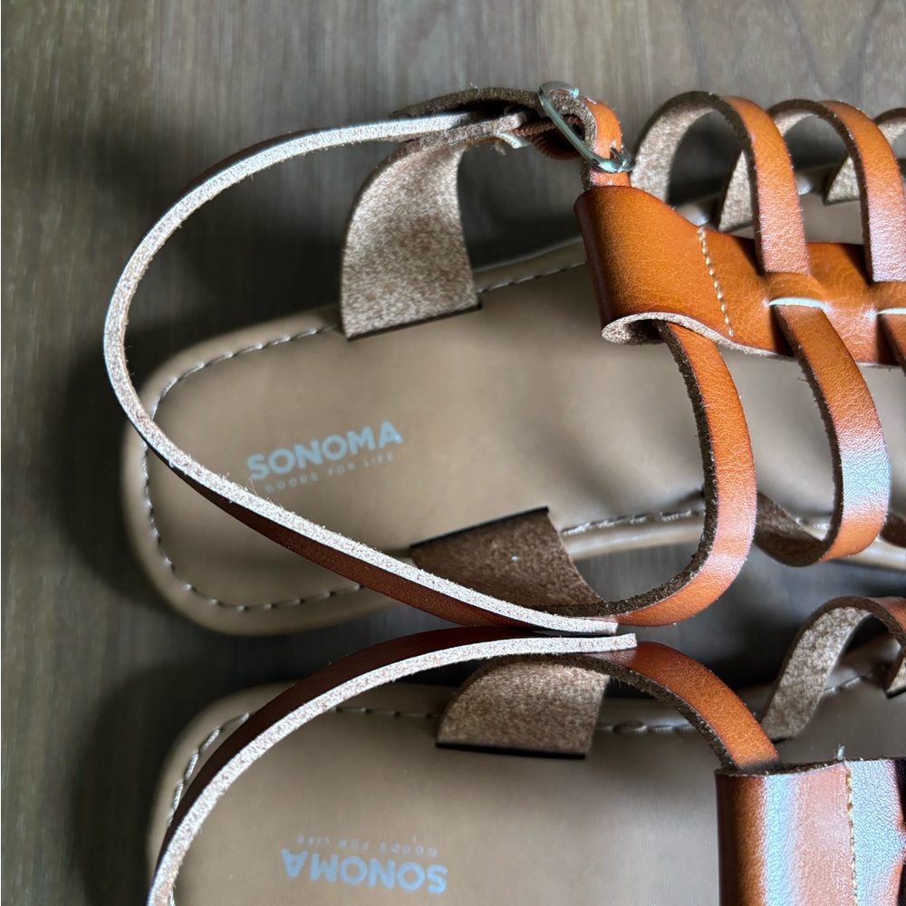 Sandals - Picture 6 of 6